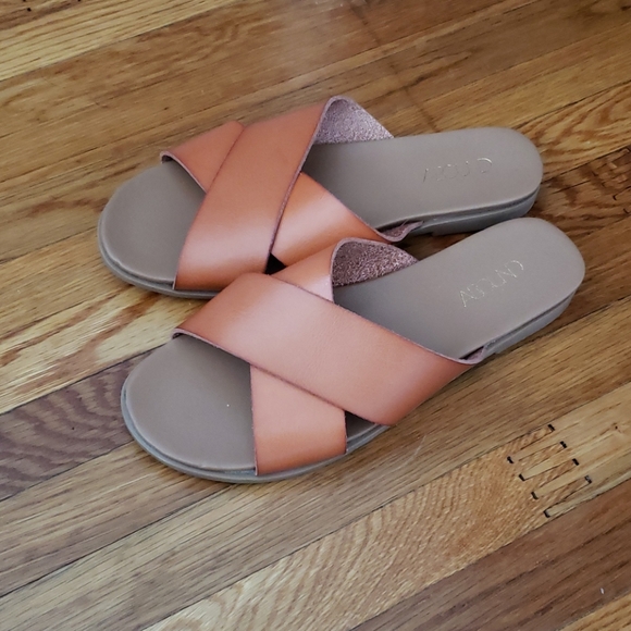 Abound sandals - Picture 2 of 3